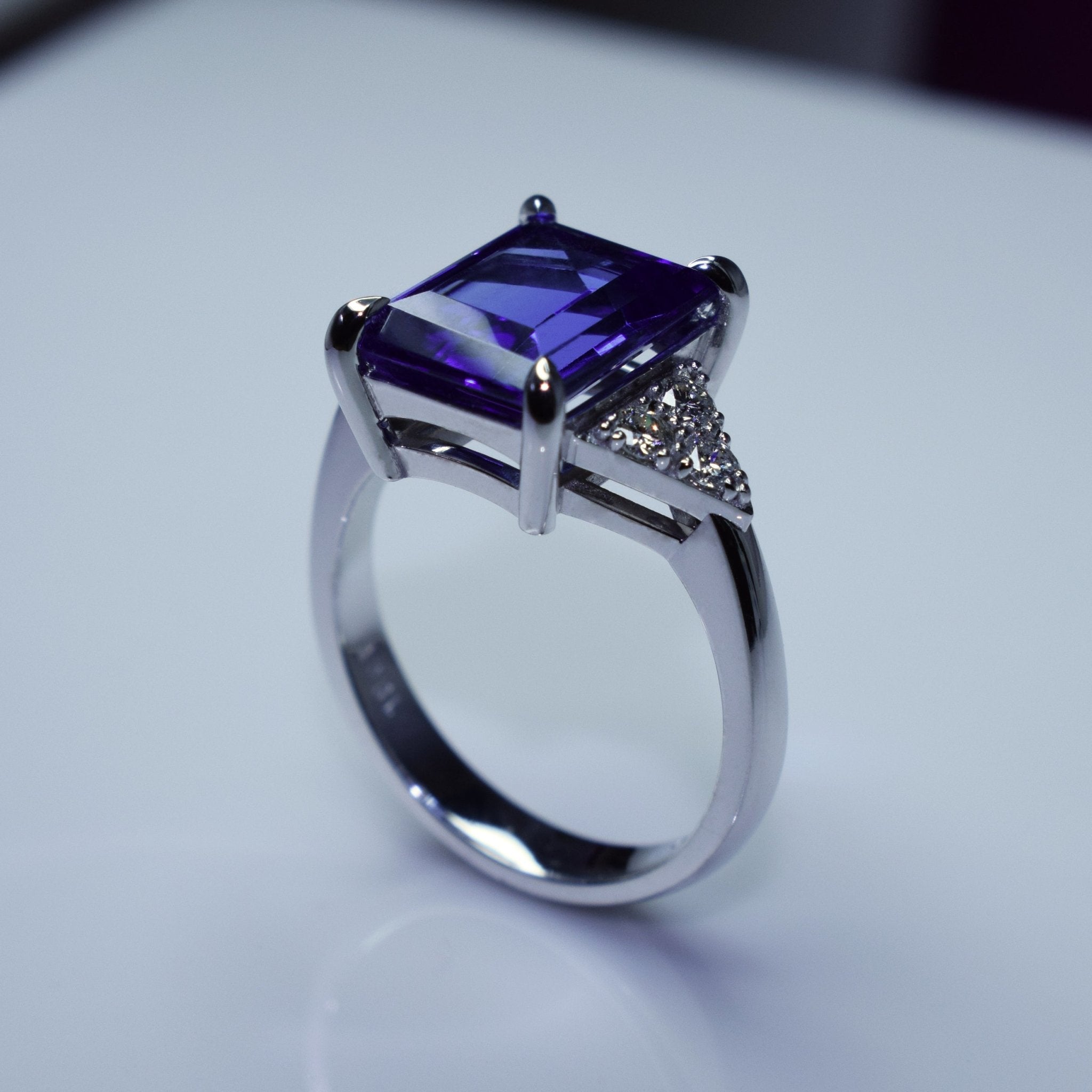 18ct white ring with emerald cut tanzanite & diamonds - Scherman's - Engagement rings - Scherman's