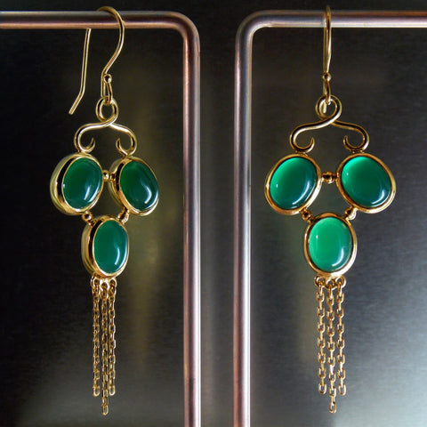 Green quartz and yellow gold chandelier earrings