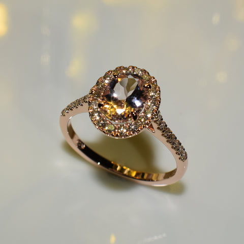 Oval Morganite halo in 9K rose gold & diamonds